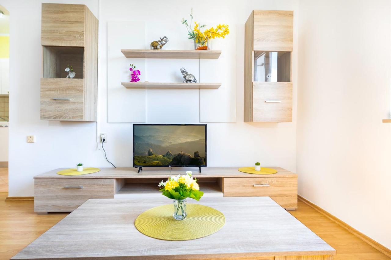 Apartments Villa Maja Rogoznica  Dış mekan fotoğraf