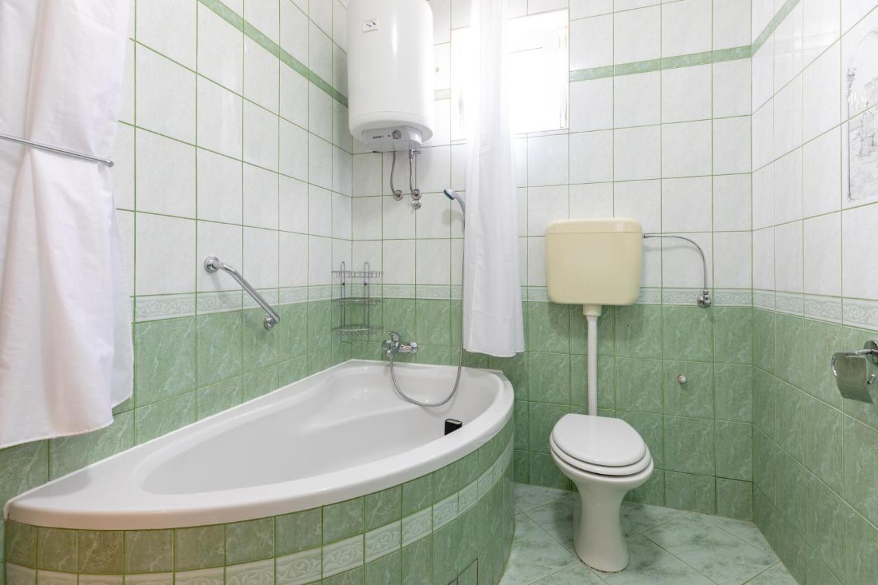 Apartments Villa Maja Rogoznica  Dış mekan fotoğraf