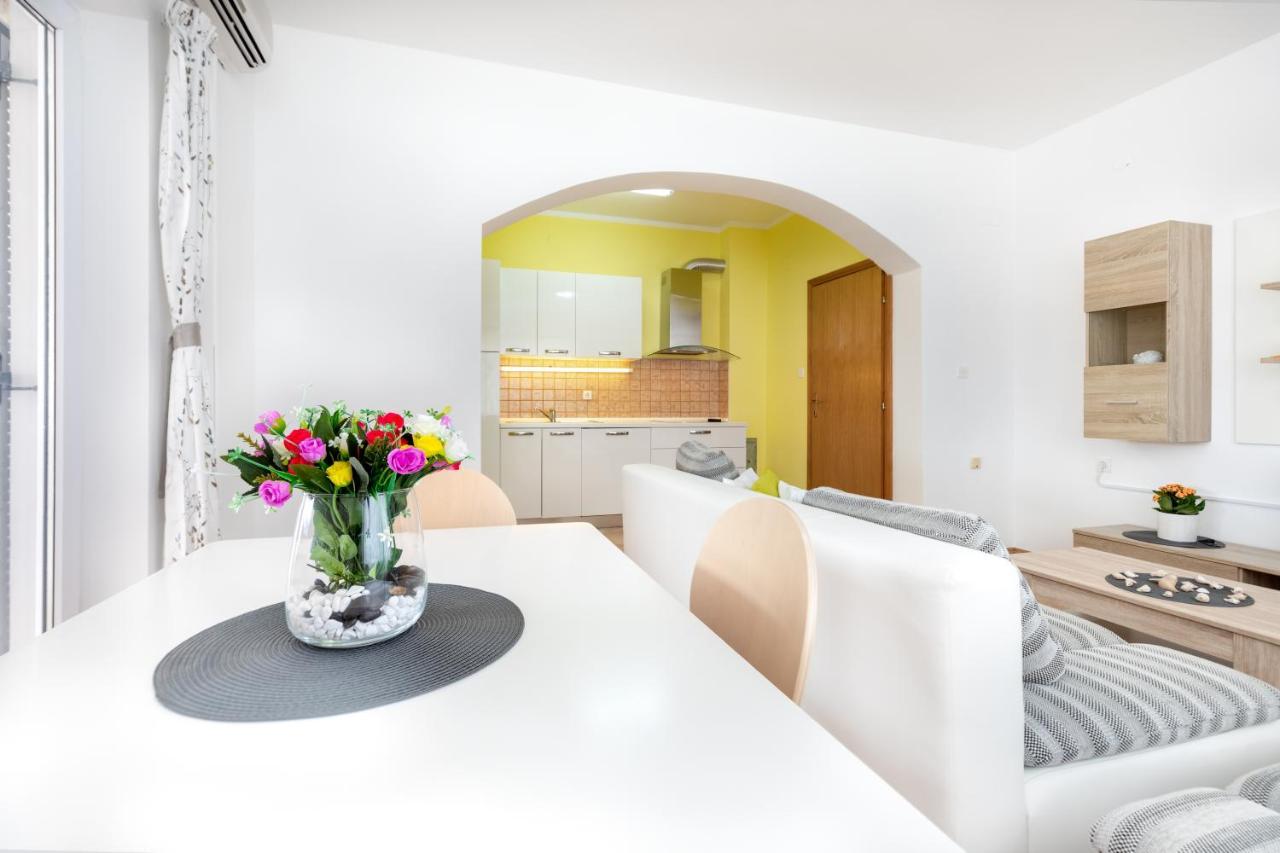 Apartments Villa Maja Rogoznica  Dış mekan fotoğraf