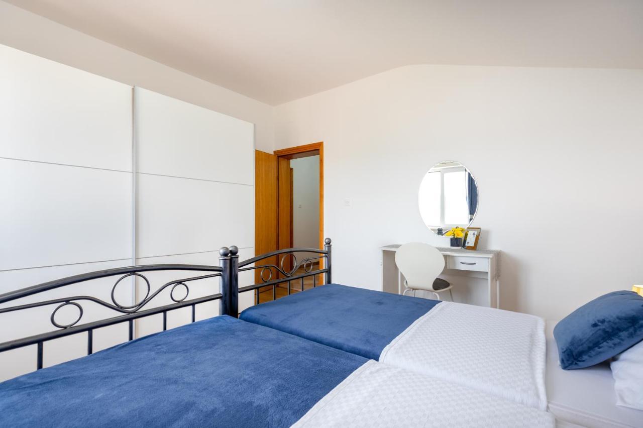 Apartments Villa Maja Rogoznica  Dış mekan fotoğraf