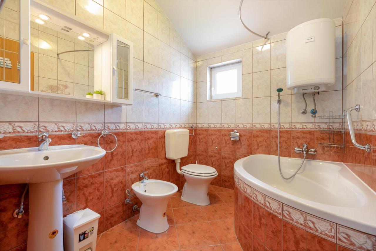 Apartments Villa Maja Rogoznica  Dış mekan fotoğraf