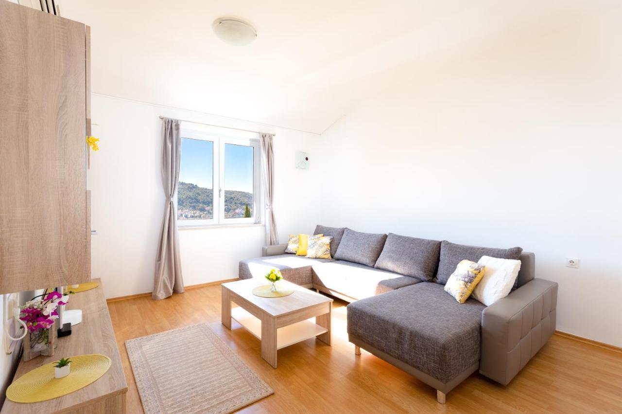 Apartments Villa Maja Rogoznica  Dış mekan fotoğraf