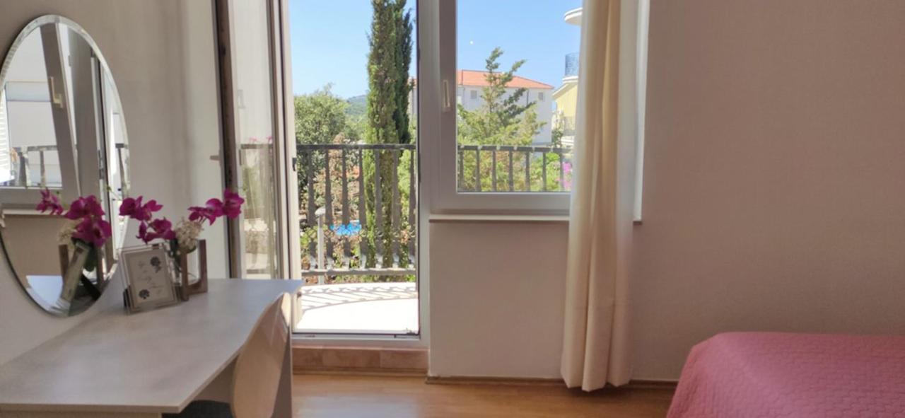 Apartments Villa Maja Rogoznica  Dış mekan fotoğraf