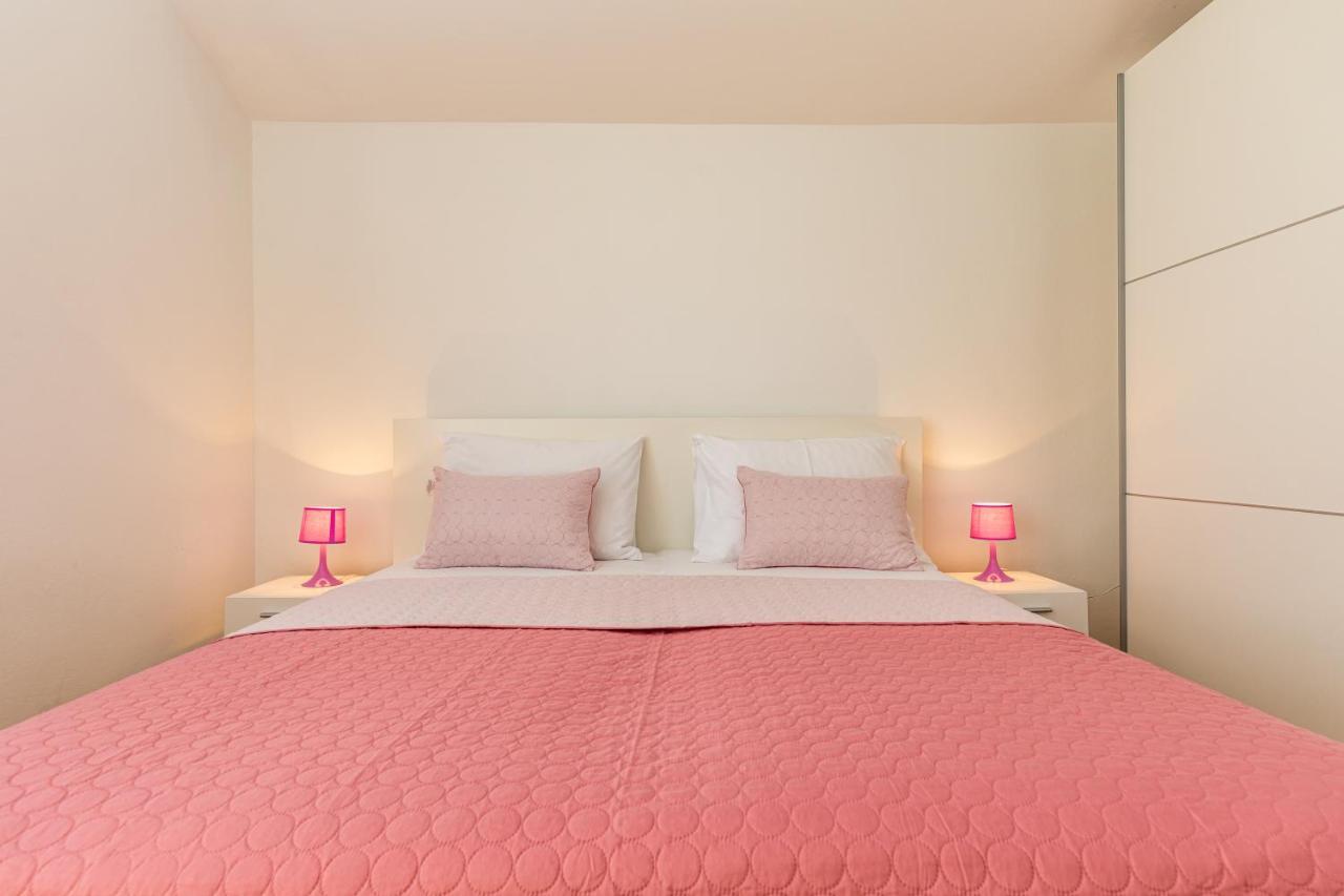 Apartments Villa Maja Rogoznica  Dış mekan fotoğraf